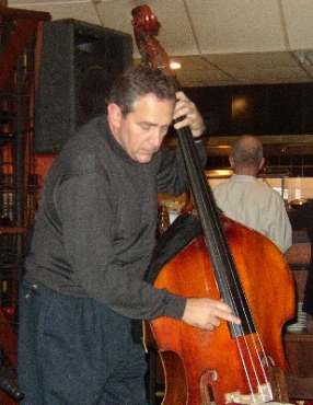 Master bassist Jimmy Masters